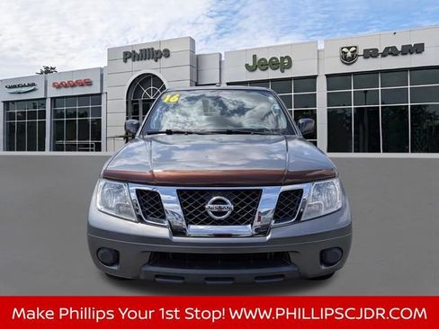 Used 2016 Nissan Frontier SV RWD image 8