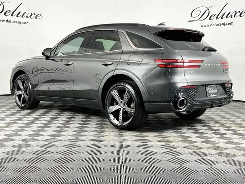 Used 2025 Genesis GV70 3.5T Sport w/ Sport Advanced Package AWD/4WD image 4