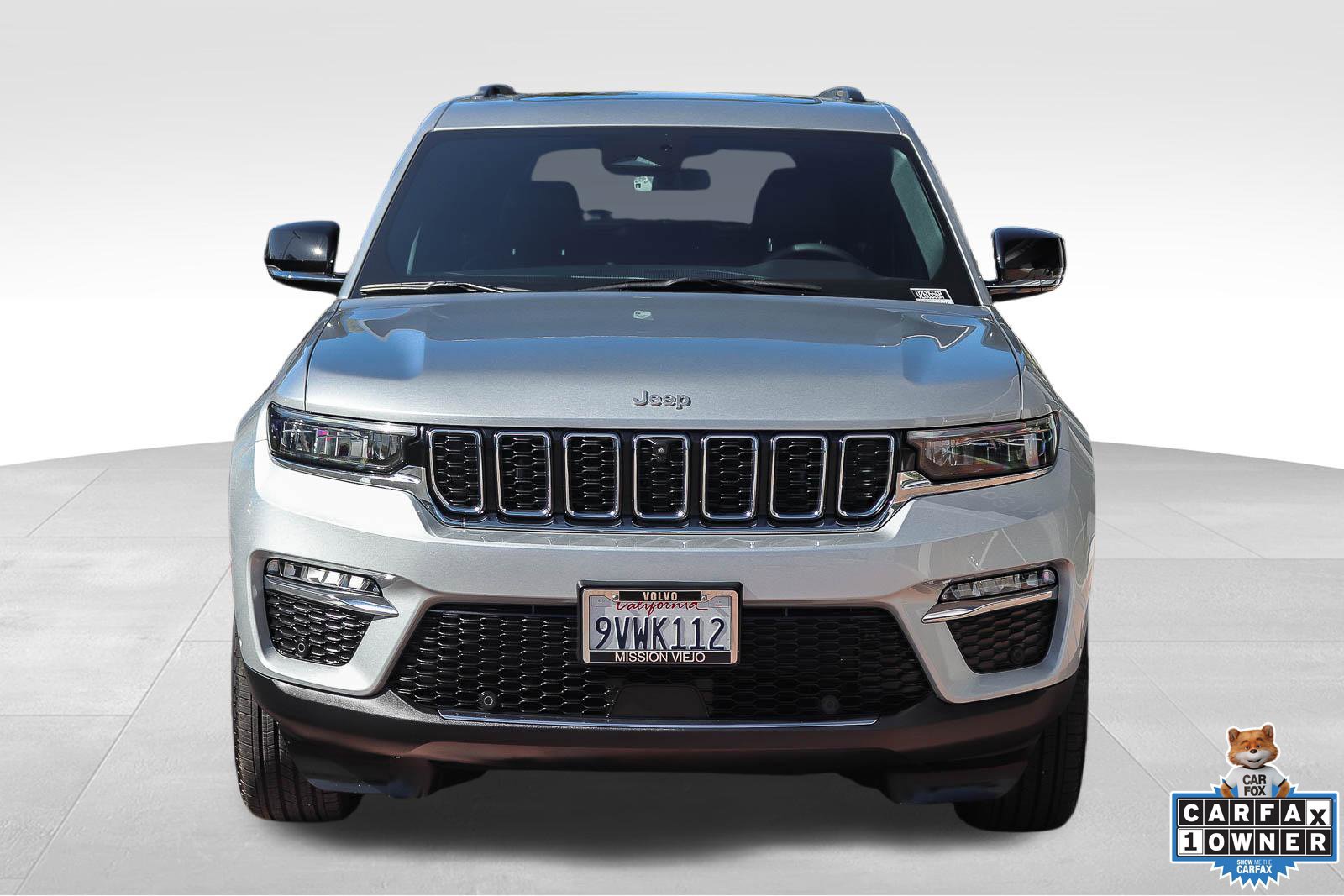 Used 2025 Jeep Grand Cherokee Limited w/ Luxury Tech Group II AWD/4WD image 2