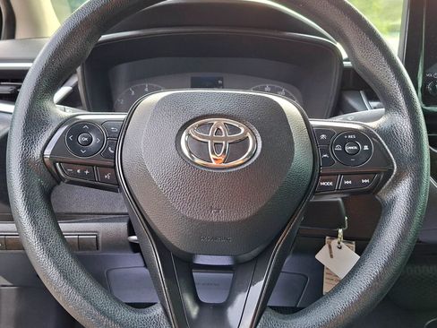 Used 2023 Toyota Corolla LE FWD image 22