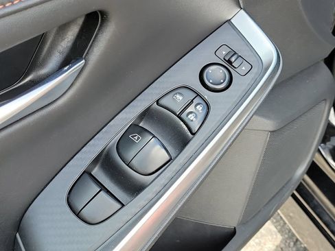 Used 2021 Nissan Sentra SR FWD image 18