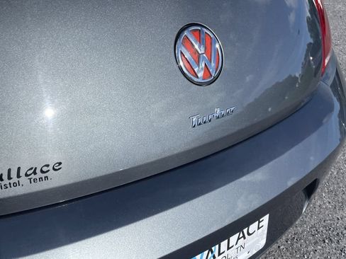 Used 2012 Volkswagen Beetle Turbo FWD image 6