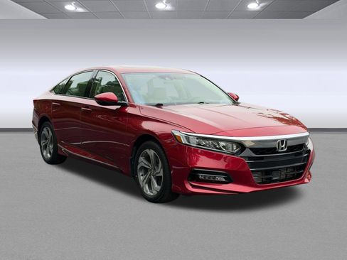 Used 2019 Honda Accord EX image 7