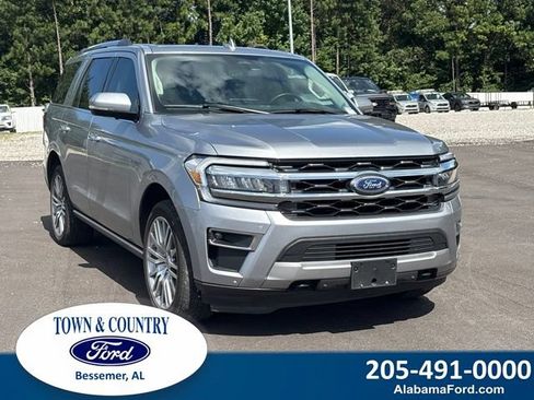 Used 2022 Ford Expedition Limited AWD/4WD image 1