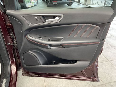 Used 2021 Ford Edge ST-Line AWD/4WD image 13
