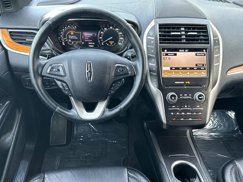 Used 2017 Lincoln MKC Select w/ Select Plus Package image 15