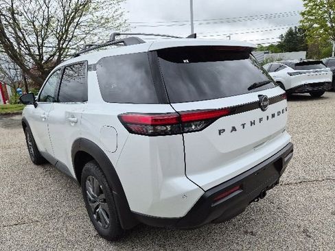 New 2026 Nissan Pathfinder SV AWD/4WD image 7
