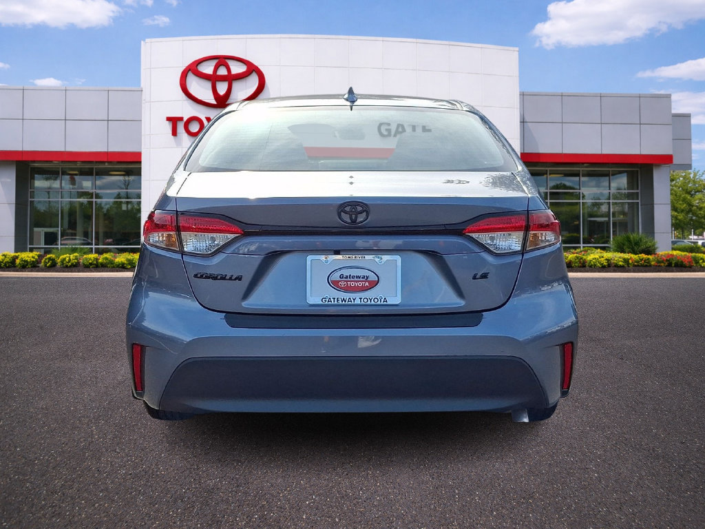 Certified 2025 Toyota Corolla LE FWD image 5