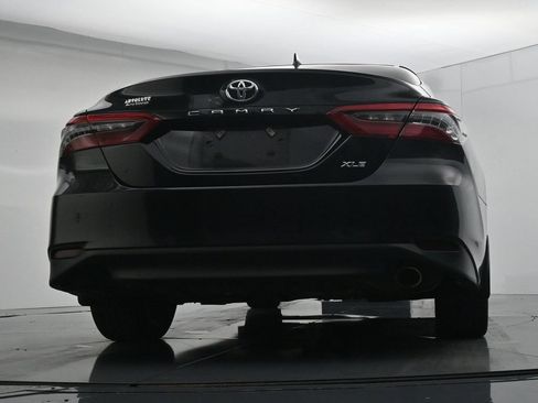 Used 2024 Toyota Camry XLE FWD image 21