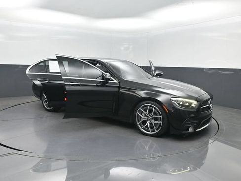Used 2021 Mercedes-Benz E 350 Sedan image 33