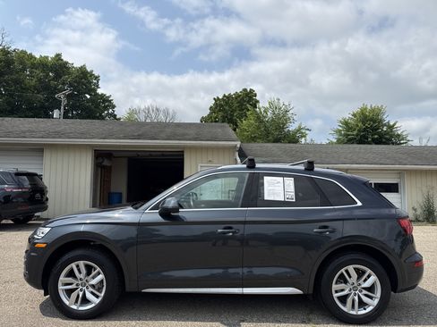 Used 2020 Audi Q5 2.0T Premium w/ Convenience Package AWD/4WD image 9