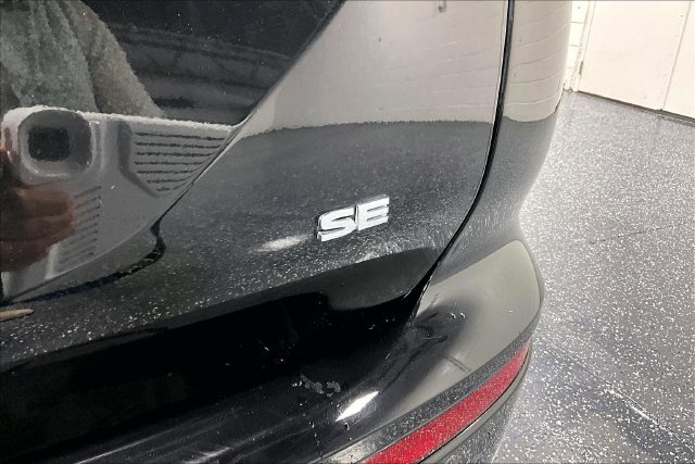 Used 2024 Mitsubishi Outlander SE Black Edition AWD/4WD image 22
