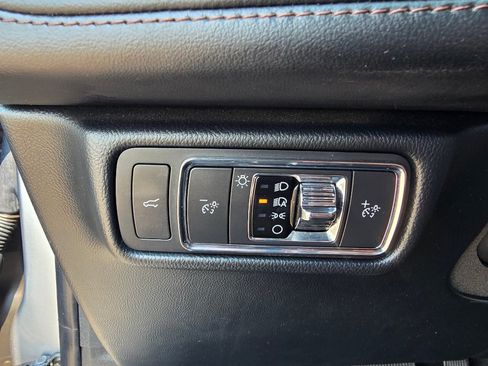 Used 2022 Lincoln Aviator Reserve w/ Equipment Group 201A AWD/4WD image 17