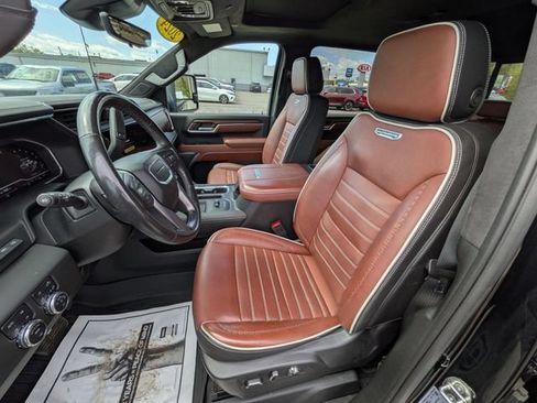 Used 2024 GMC Sierra 2500 Denali Ultimate w/ Max Trailering Package AWD/4WD image 8