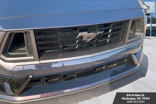 Used 2025 Ford Mustang Dark Horse RWD image 33