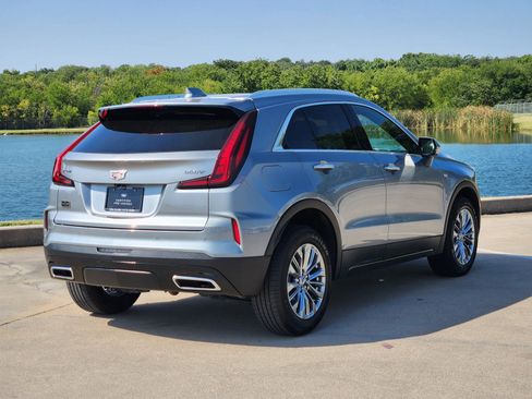 Certified 2025 Cadillac XT4 Premium Luxury FWD image 5