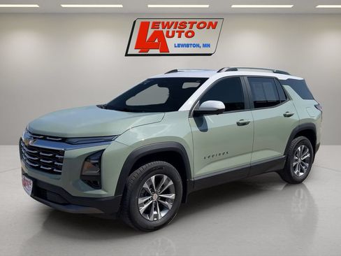 Certified 2025 Chevrolet Equinox LT w/ Convenience Package II AWD/4WD image 1