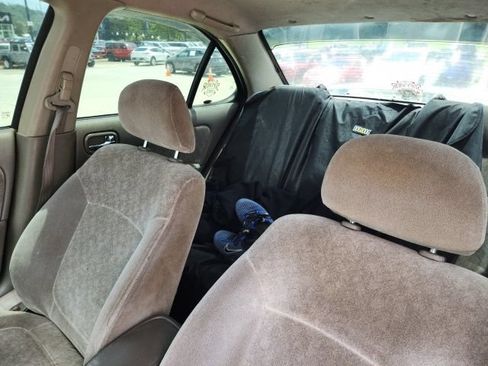 Used 2003 Nissan Sentra GXE FWD image 24