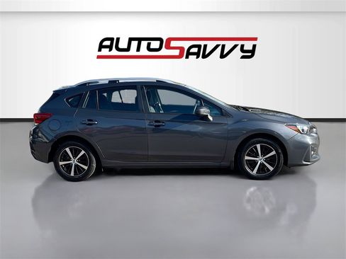 Used 2019 Subaru Impreza 2.0i Premium image 8