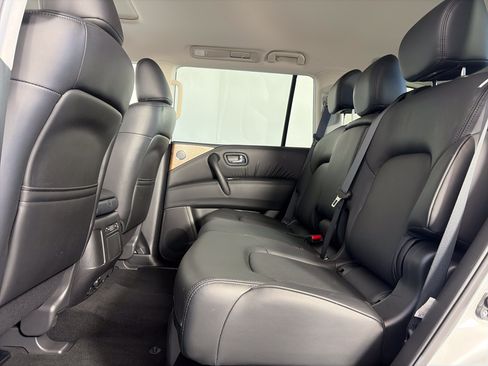 Certified 2024 Nissan Armada SL AWD/4WD image 7