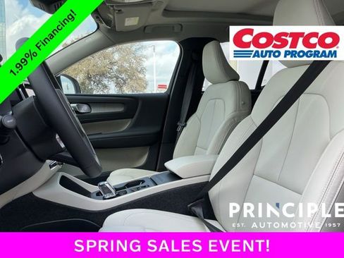 New 2026 Volvo XC40 B5 Plus w/ Protection Package Premier AWD/4WD image 28
