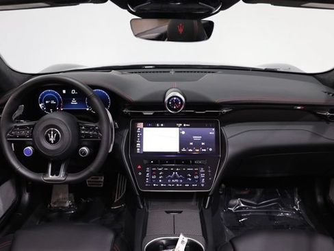 Certified 2024 Maserati GranCabrio Trofeo AWD/4WD image 13