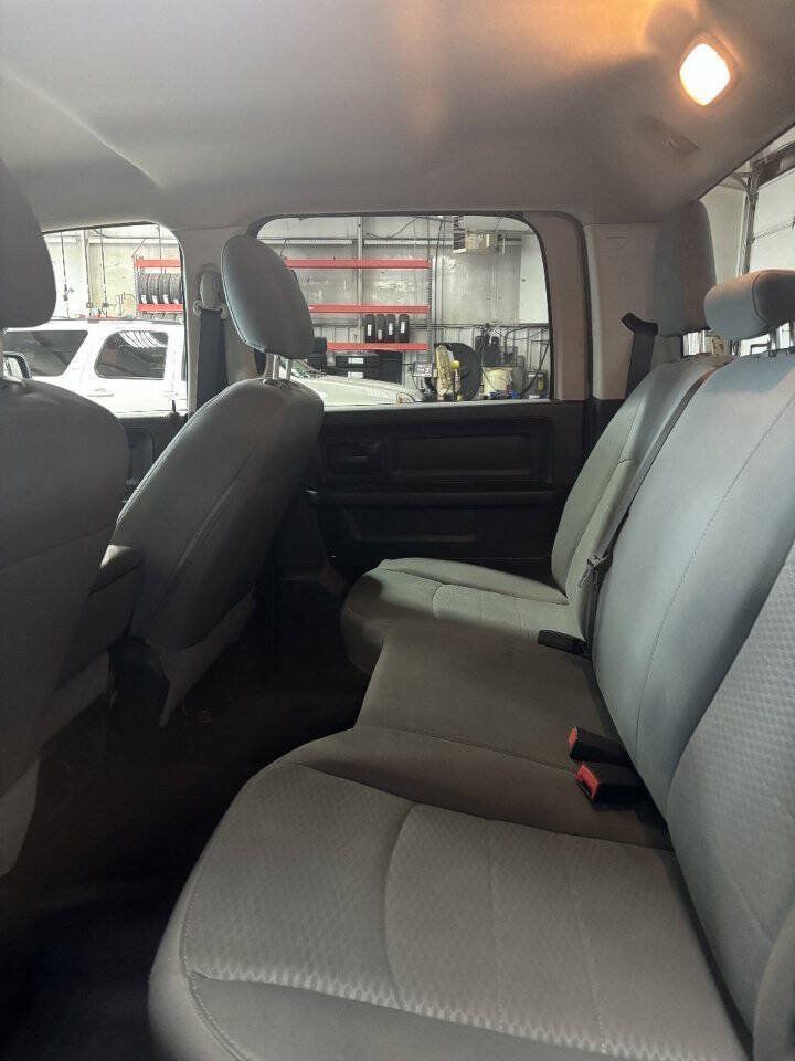Used 2016 RAM 1500 Tradesman w/ Popular Equipment Group AWD/4WD image 6