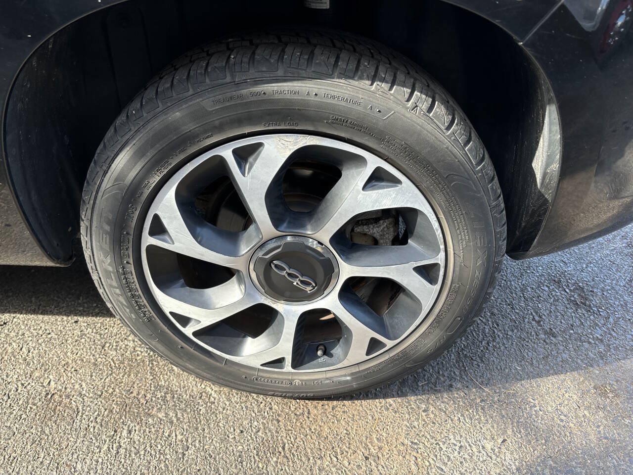 Used 2014 FIAT 500L Easy w/ Popular Equipment Group FWD image 13