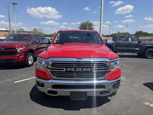 Used 2022 RAM 1500 Laramie AWD/4WD image 2