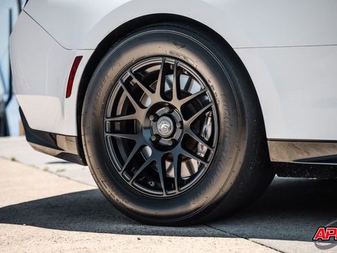 Used 2018 Chevrolet Camaro ZL1 RWD image 63