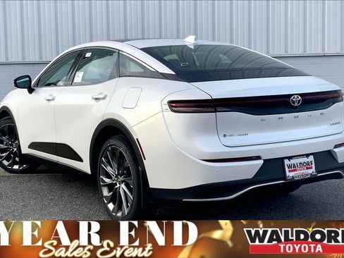 New 2026 Toyota Crown Limited image 3