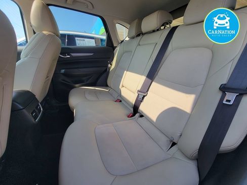 Used 2017 MAZDA CX-5 Touring w/ Preferred Equipment Package FWD image 9