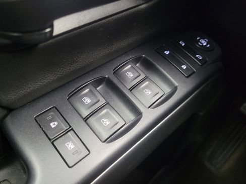 Used 2015 Chevrolet Silverado 1500 LT w/ LT Convenience Package image 27