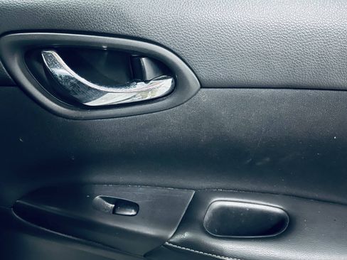 Used 2019 Nissan Sentra S FWD image 37