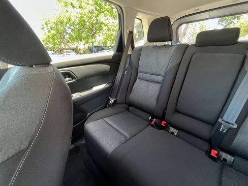 Used 2025 Nissan Rogue SV FWD image 41