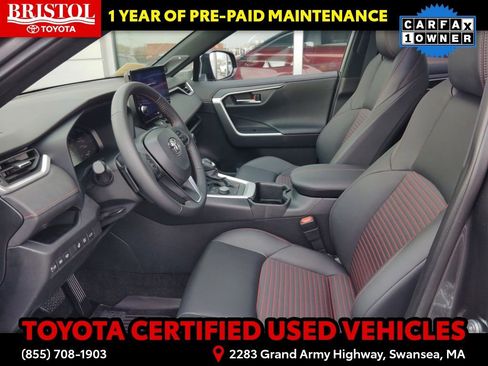 Used 2025 Toyota RAV4 XSE w/ Weather Package AWD/4WD image 16