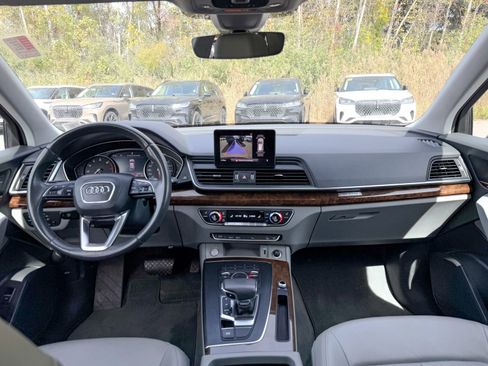 Used 2020 Audi Q5 2.0T Premium w/ Convenience Package image 12