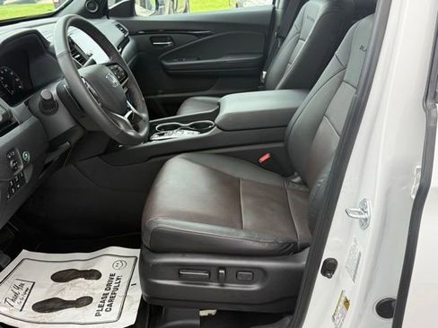 Used 2026 Honda Ridgeline Black Edition image 24
