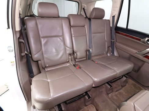 Used 2010 Lexus GX 460 image 19