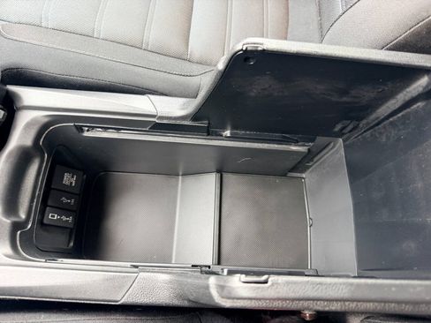 Used 2017 Honda CR-V EX image 45