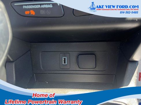 Used 2019 Ford Escape SEL AWD/4WD image 32