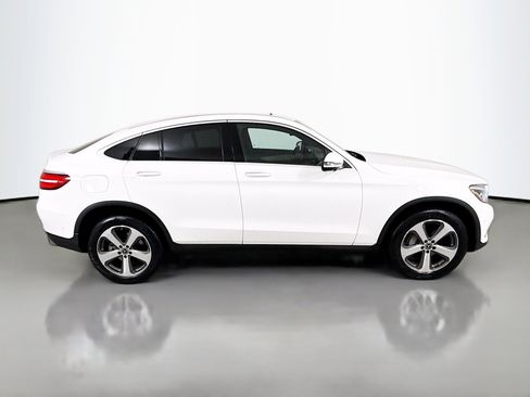 Used 2019 Mercedes-Benz GLC 300 4MATIC Coupe image 8