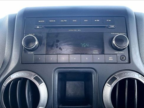 Used 2011 Jeep Wrangler Sport AWD/4WD image 14
