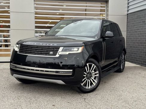 Used 2024 Land Rover Range Rover SE AWD/4WD image 1