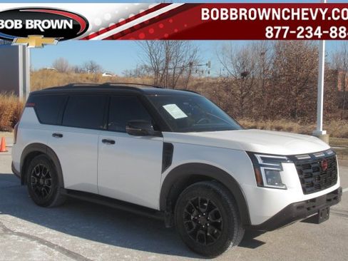 Used 2026 Nissan Armada PRO-4X image 1