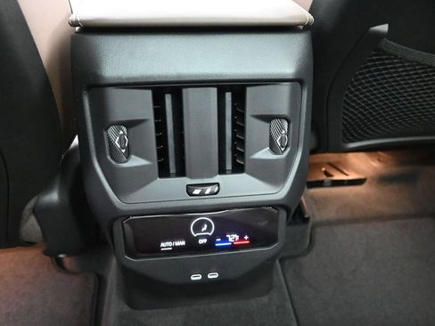 New 2026 BMW X3 xDrive30i w/ Premium Package AWD/4WD image 18