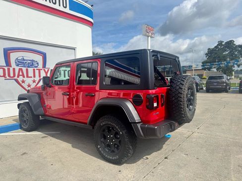 Used 2023 Jeep Wrangler Unlimited w/ Cold Weather Group AWD/4WD image 37