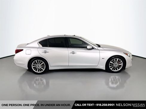 Used 2019 INFINITI Q50 Luxe w/ Cargo Package (L96) RWD image 4