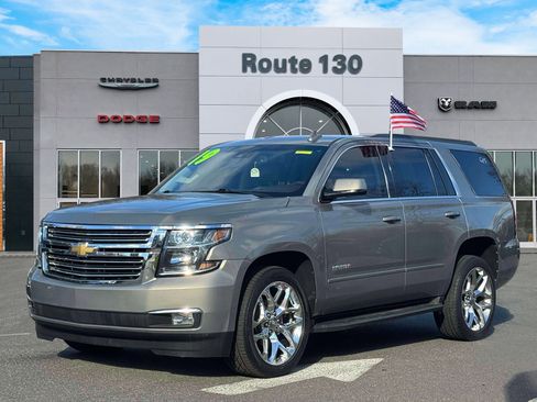 Used 2019 Chevrolet Tahoe LT image 2