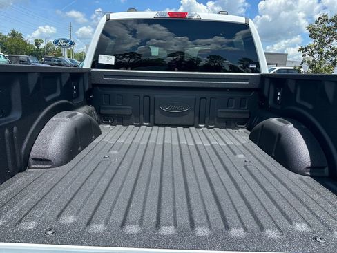 New 2025 Ford F150 XLT w/ Equipment Group 301A Standard image 40